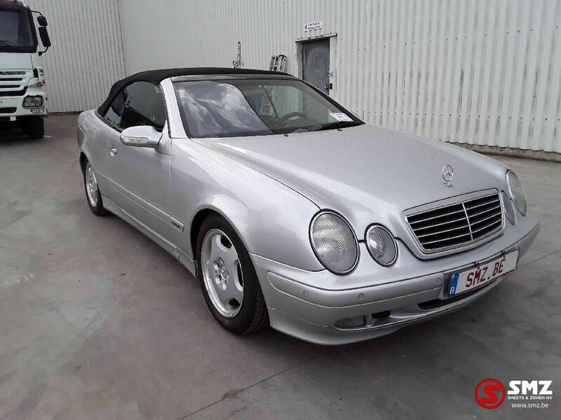 Mercedes-Benz CLK-Klasse 200 - Automobil: obrázok 1 Mercedes-Benz CLK-Klasse 200 - Automobil: obrázok 1