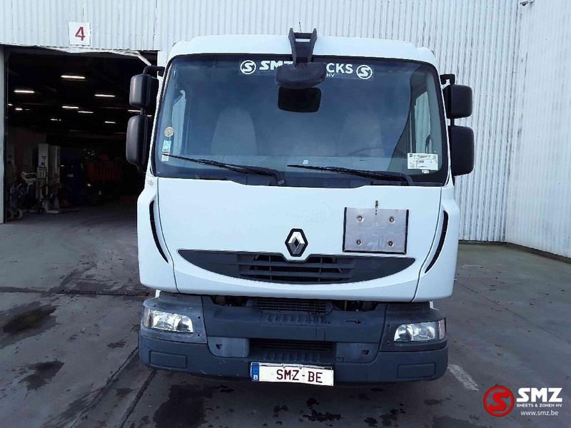 Renault Midlum 220 7500 L 3 comp - Cisternové vozidlo: obrázok 2 Renault Midlum 220 7500 L 3 comp - Cisternové vozidlo: obrázok 2