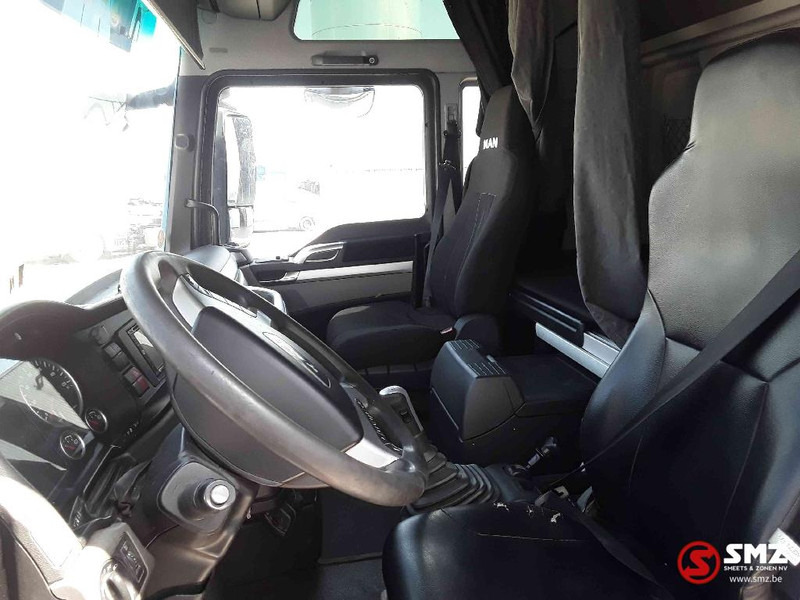 Ťahač MAN TGX 26.440 6x2 manual: obrázok 7