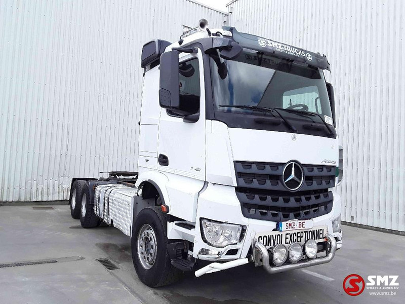 Mercedes-Benz Arocs 3351 lames steel - Ťahač: obrázok 1 Mercedes-Benz Arocs 3351 lames steel - Ťahač: obrázok 1