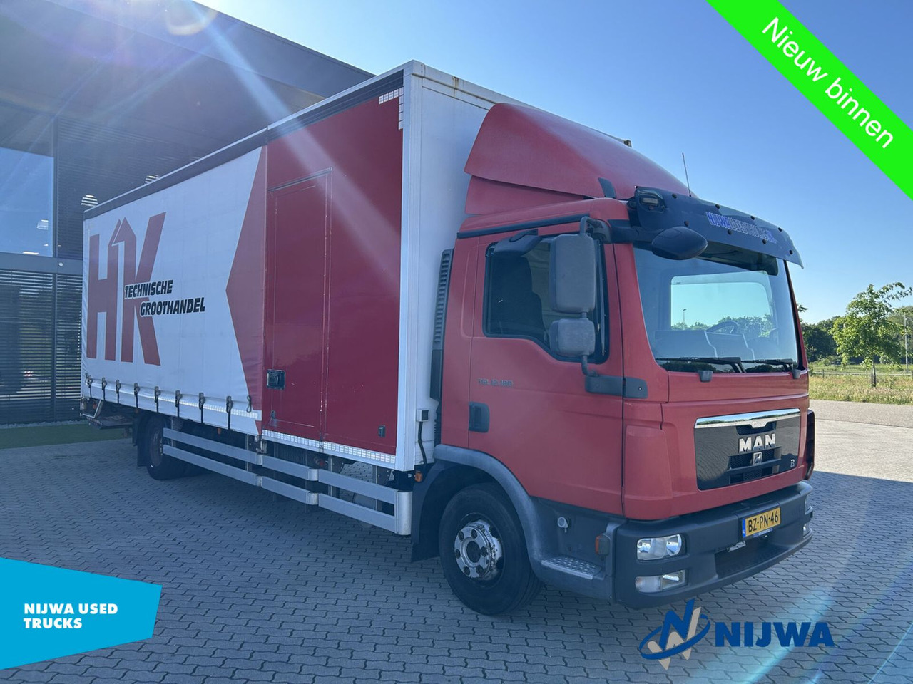 MAN TGL 12.180 4X2 Roldeur + Laaklep - Plachtové nákladné vozidlo: obrázok 2 MAN TGL 12.180 4X2 Roldeur + Laaklep - Plachtové nákladné vozidlo: obrázok 2
