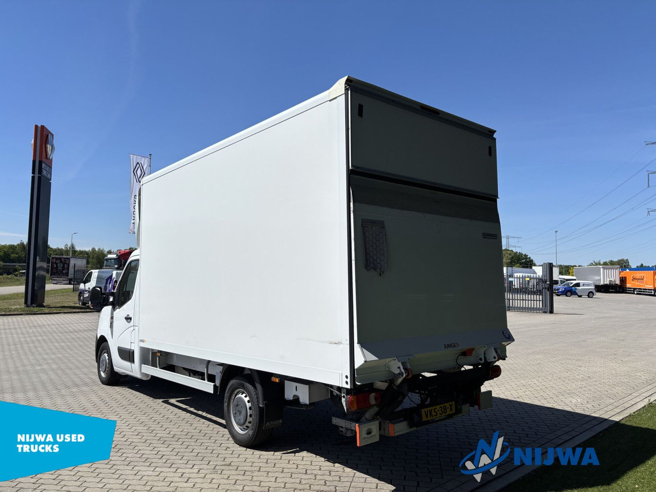 Renault Master T35 145 Laadklep + Airco - Podvozek s kabinou: obrázok 4 Renault Master T35 145 Laadklep + Airco - Podvozek s kabinou: obrázok 4