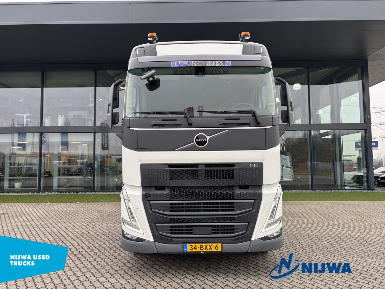 Volvo FH 460 6x2 /4 PTO + I-Parkcool - Ťahač: obrázok 5 Volvo FH 460 6x2 /4 PTO + I-Parkcool - Ťahač: obrázok 5