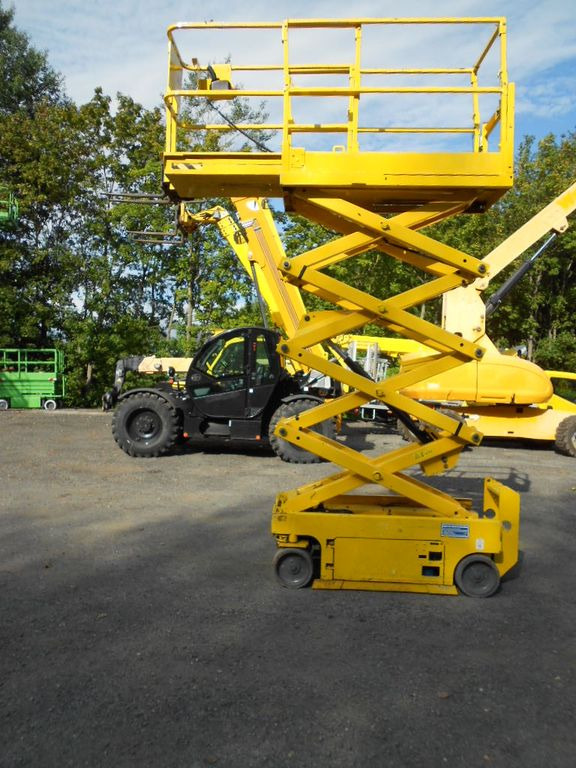 Genie GS 1930, Scherenarbeitsbühne Genie 8 m Genie GS 1930, Scherenarbeitsbühne Genie 8 m - Samohybná plošiny: obrázok 5 Genie GS 1930, Scherenarbeitsbühne Genie 8 m Genie GS 1930, Scherenarbeitsbühne Genie 8 m - Samohybná plošiny: obrázok 5