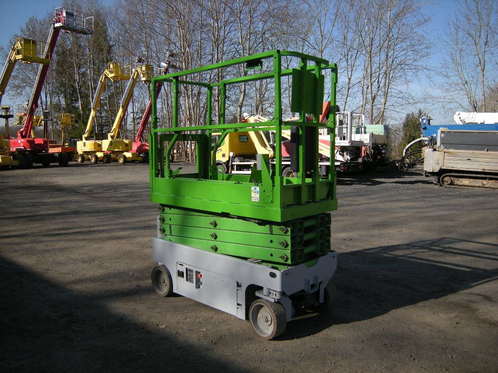 Nový Automobilová plošina Genie GS 1932, Scherenarbeitsbühne Genie 8 m: obrázok 18 Nový Automobilová plošina Genie GS 1932, Scherenarbeitsbühne Genie 8 m: obrázok 18