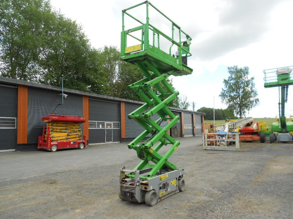 Genie GS 1932, Scherenarbeitsbühne Genie 8 m - Automobilová plošina: obrázok 2 Genie GS 1932, Scherenarbeitsbühne Genie 8 m - Automobilová plošina: obrázok 2