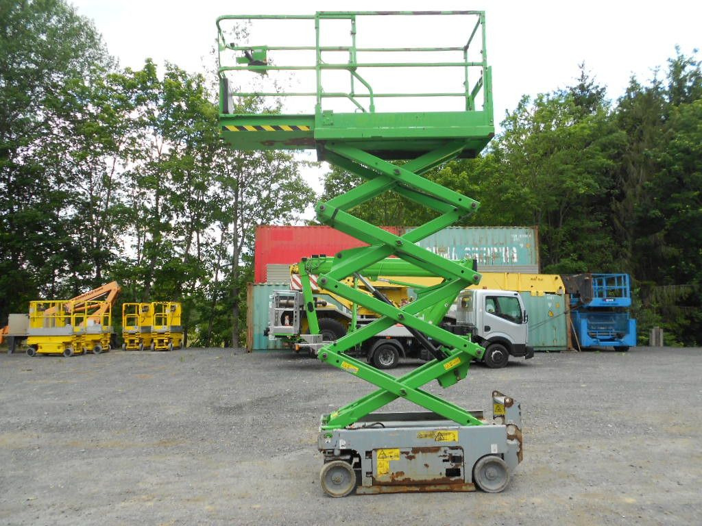 Genie GS 1932, Scherenarbeitsbühne Genie 8 m - Automobilová plošina: obrázok 5 Genie GS 1932, Scherenarbeitsbühne Genie 8 m - Automobilová plošina: obrázok 5