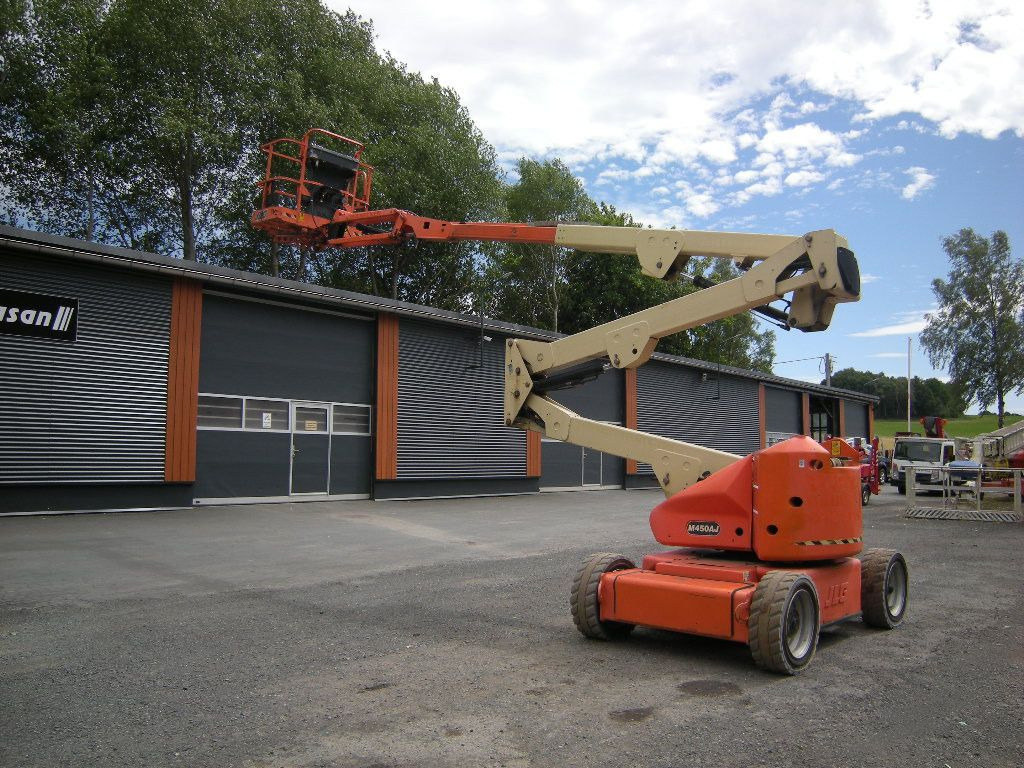 JLG M450 AJ Gelenkteleskoparbeitsbühne 16 m - Automobilová plošina: obrázok 2 JLG M450 AJ Gelenkteleskoparbeitsbühne 16 m - Automobilová plošina: obrázok 2