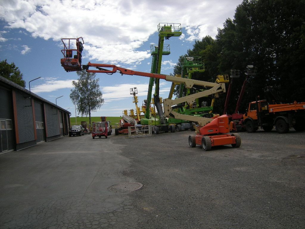 JLG M450 AJ Gelenkteleskoparbeitsbühne 16 m - Automobilová plošina: obrázok 3 JLG M450 AJ Gelenkteleskoparbeitsbühne 16 m - Automobilová plošina: obrázok 3