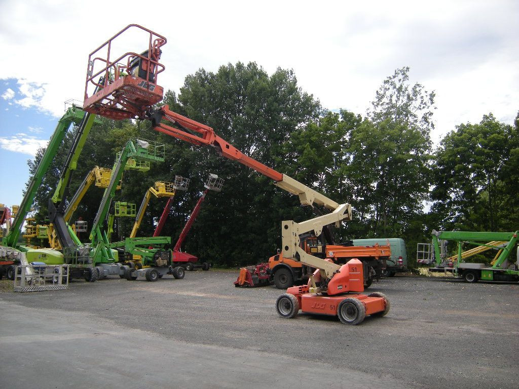 JLG M450 AJ Gelenkteleskoparbeitsbühne 16 m - Automobilová plošina: obrázok 4 JLG M450 AJ Gelenkteleskoparbeitsbühne 16 m - Automobilová plošina: obrázok 4