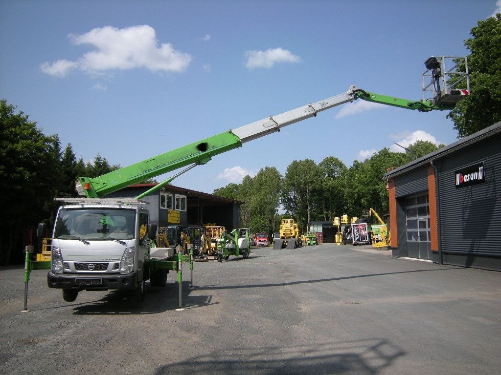 Nissan NT 400 Cabstar mit Palfinger P260BK, 21m - Automobilová plošina: obrázok 4 Nissan NT 400 Cabstar mit Palfinger P260BK, 21m - Automobilová plošina: obrázok 4