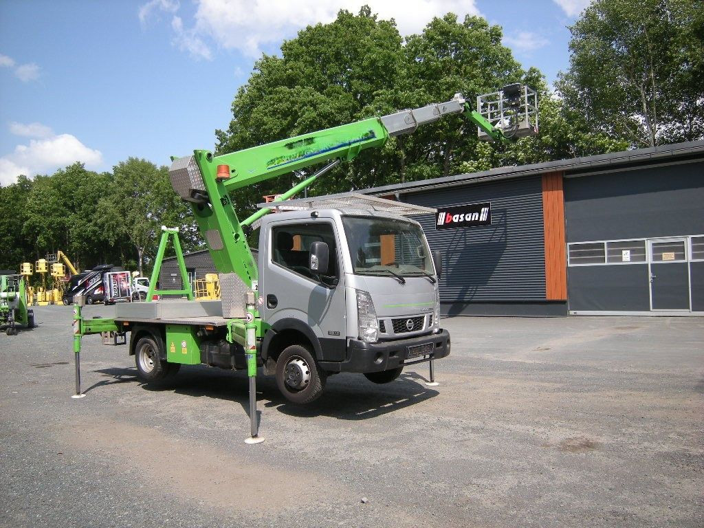 Nissan NT 400 Cabstar mit Palfinger P260BK, 21m - Automobilová plošina: obrázok 2 Nissan NT 400 Cabstar mit Palfinger P260BK, 21m - Automobilová plošina: obrázok 2