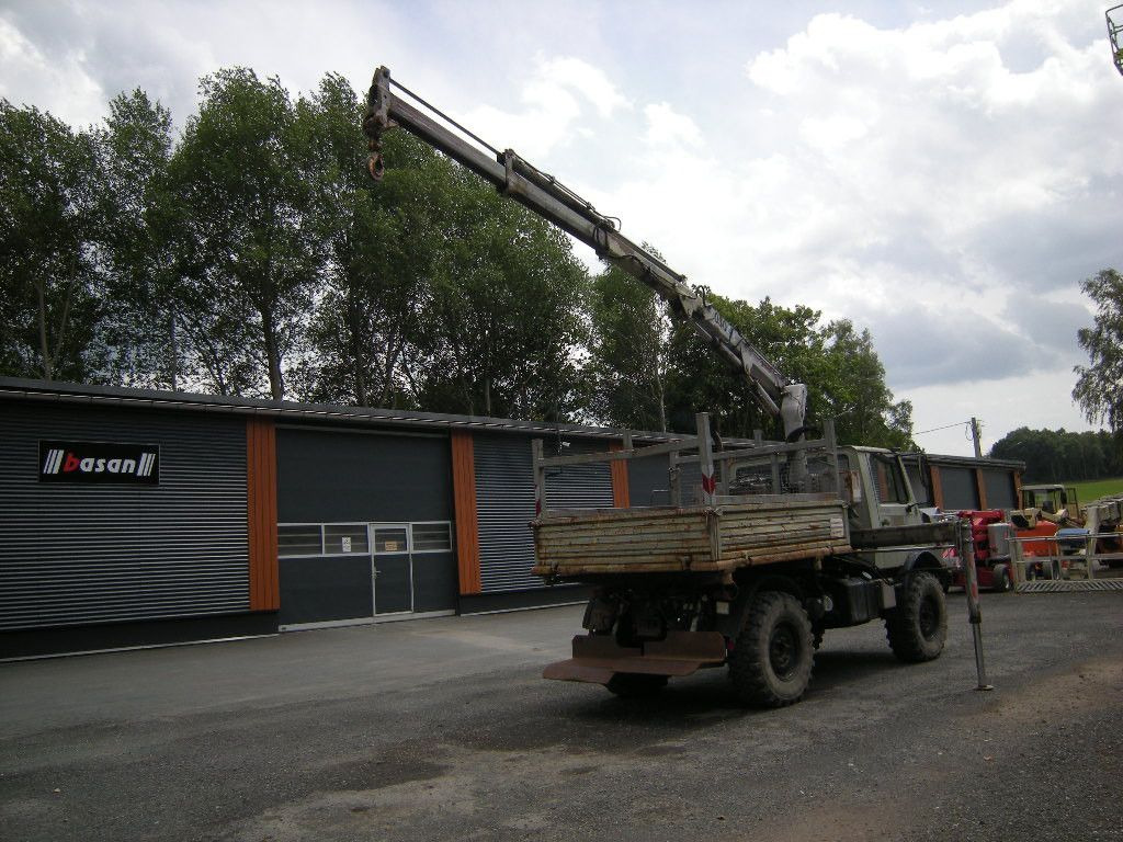Unimog U1250 mit Kran - Dodávka sklápač: obrázok 2 Unimog U1250 mit Kran - Dodávka sklápač: obrázok 2