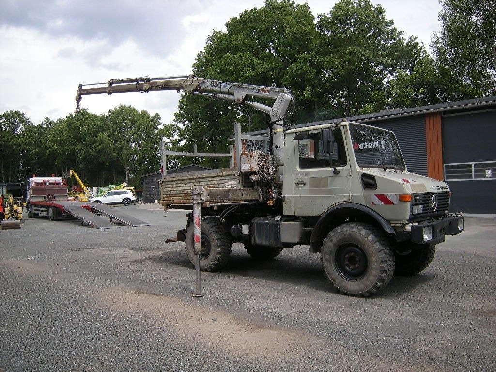 Unimog U1250 mit Kran - Dodávka sklápač: obrázok 1 Unimog U1250 mit Kran - Dodávka sklápač: obrázok 1
