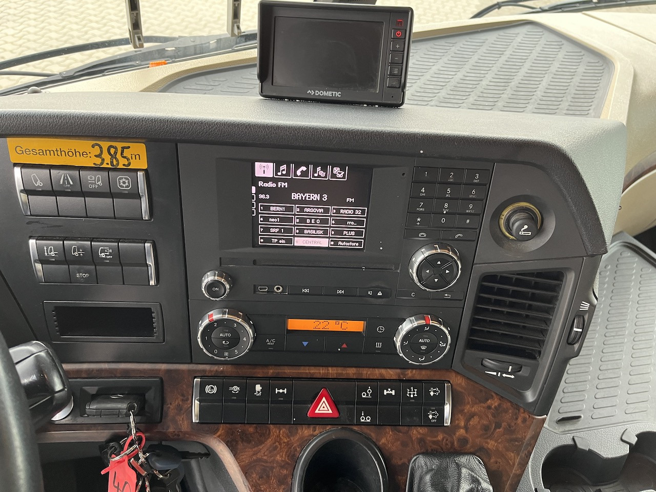 Mercedes-Benz Actros 2545 6x2 Atlas 265-A6 Lenk- Liftachse - Auto s hydraulickou rukou, Valníkový/ Plošinový nákladný automobil: obrázok 3 Mercedes-Benz Actros 2545 6x2 Atlas 265-A6 Lenk- Liftachse - Auto s hydraulickou rukou, Valníkový/ Plošinový nákladný automobil: obrázok 3