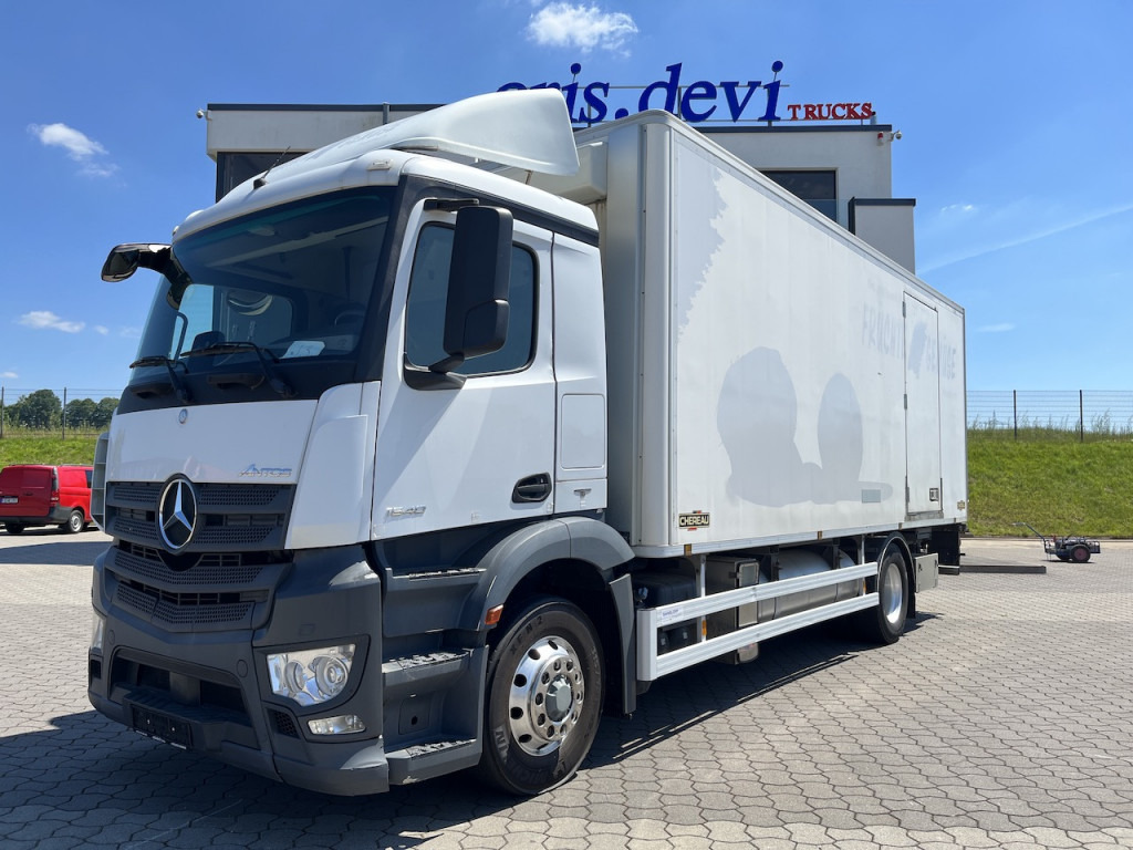 Mercedes-Benz Antos 1840 4x4 HAD LBW Kühlung Flüssigstickstoff - Chladirenské nákladné vozidlo: obrázok 1 Mercedes-Benz Antos 1840 4x4 HAD LBW Kühlung Flüssigstickstoff - Chladirenské nákladné vozidlo: obrázok 1