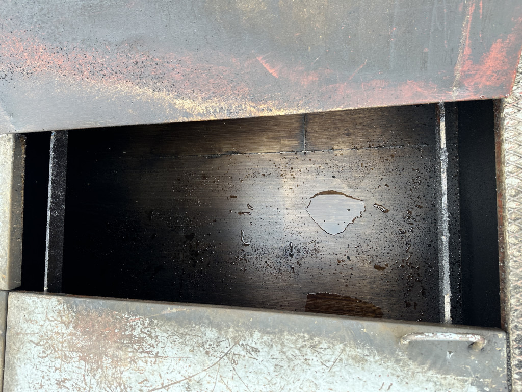 Mercedes-Benz Graber Thermo Silo für Kipper - Sklápač: obrázok 2 Mercedes-Benz Graber Thermo Silo für Kipper - Sklápač: obrázok 2