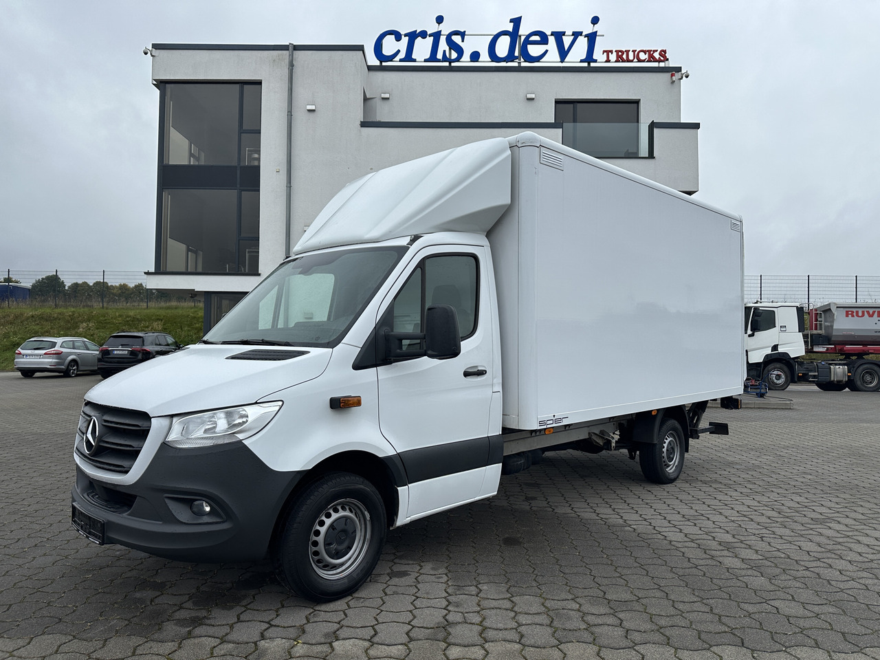 Mercedes-Benz Sprinter 319 CDI Koffer LBW RFK SH Tempomat - Dodávka skriňová nadstavba: obrázok 1 Mercedes-Benz Sprinter 319 CDI Koffer LBW RFK SH Tempomat - Dodávka skriňová nadstavba: obrázok 1