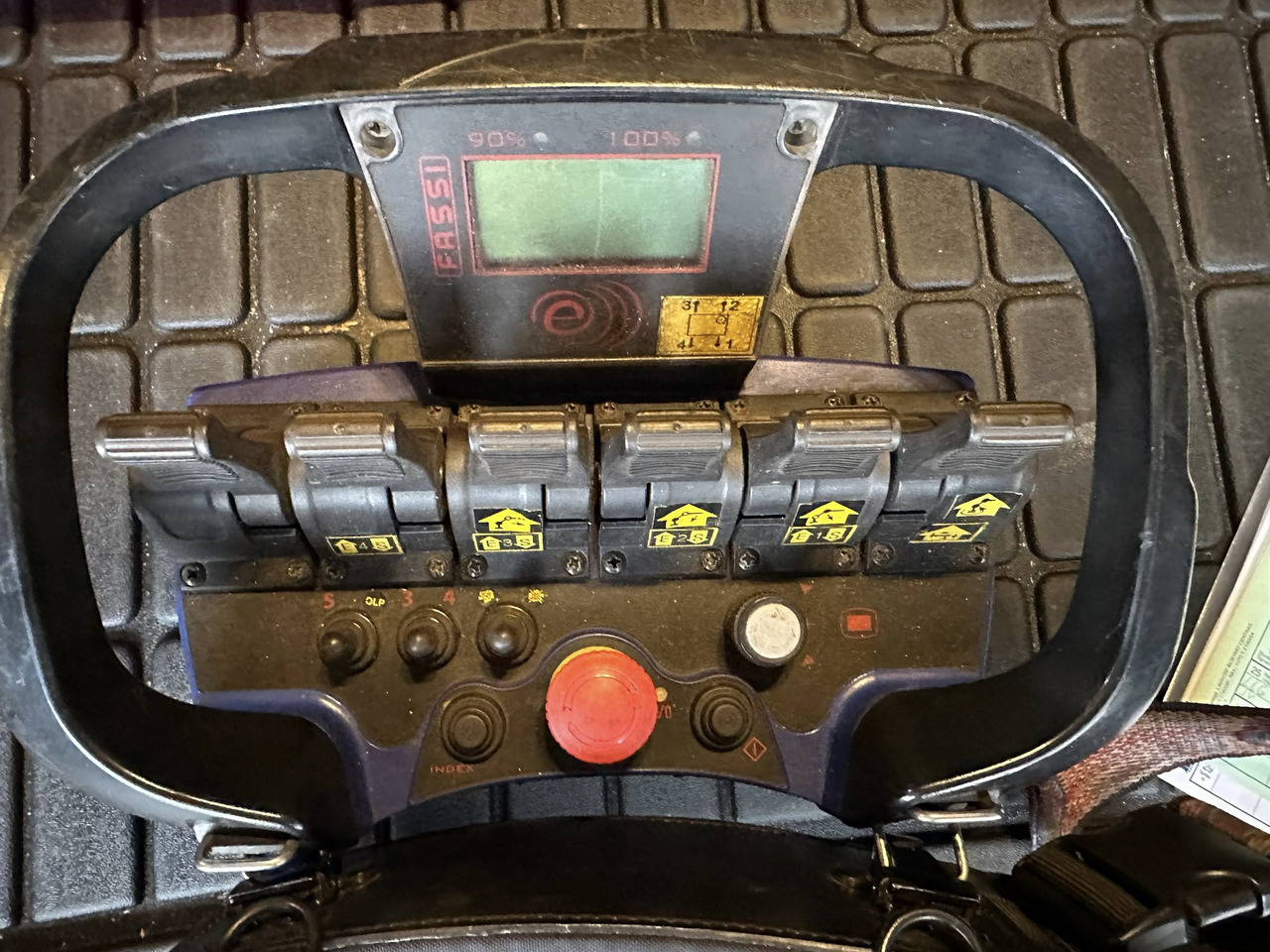 Palfinger FASSI F 235 A.2.23 Kran + Funk - Hydraulická ruka: obrázok 4 Palfinger FASSI F 235 A.2.23 Kran + Funk - Hydraulická ruka: obrázok 4