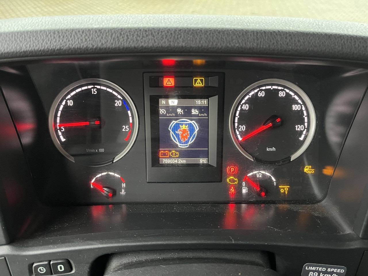 Scania R 450 6x2 Geränkezug + Orten Anhänger - Přepravník nápojů: obrázok 4 Scania R 450 6x2 Geränkezug + Orten Anhänger - Přepravník nápojů: obrázok 4