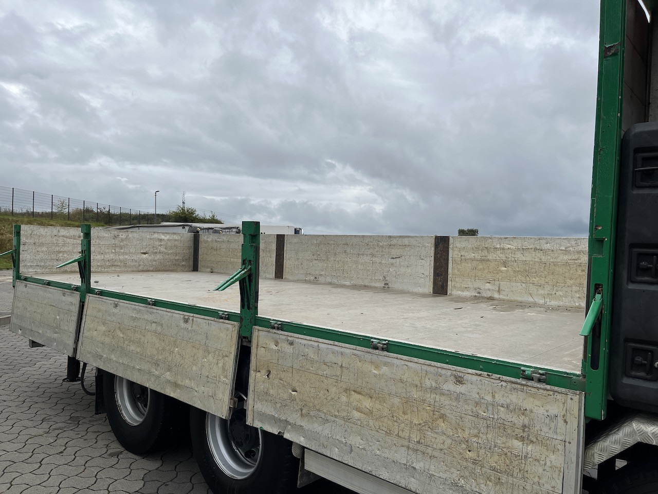 Volvo FM 440 8x4 Palfinger PK 44002 Wechselsystem - Auto s hydraulickou rukou, Valníkový/ Plošinový nákladný automobil: obrázok 5 Volvo FM 440 8x4 Palfinger PK 44002 Wechselsystem - Auto s hydraulickou rukou, Valníkový/ Plošinový nákladný automobil: obrázok 5