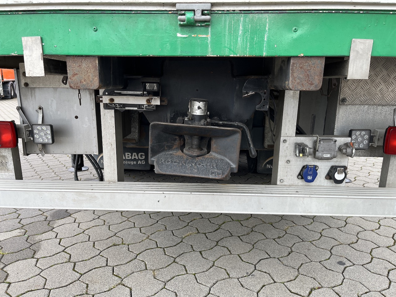 Volvo FM 440 8x4 Palfinger PK 44002 Wechselsystem - Auto s hydraulickou rukou, Valníkový/ Plošinový nákladný automobil: obrázok 4 Volvo FM 440 8x4 Palfinger PK 44002 Wechselsystem - Auto s hydraulickou rukou, Valníkový/ Plošinový nákladný automobil: obrázok 4