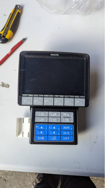 Komatsu PW158-11E0 MONITOR 7835-36-3306 - Elektrický systém pre Stavebné stroje: obrázok 1 Komatsu PW158-11E0 MONITOR 7835-36-3306 - Elektrický systém pre Stavebné stroje: obrázok 1