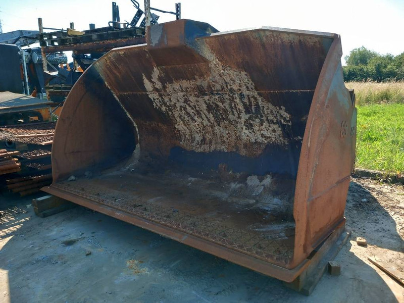 Lyžica pre Stavebné stroje Komatsu WA475-10: obrázok 1