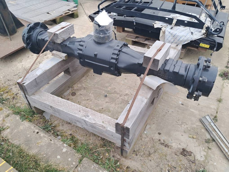 Komatsu WA80M-8E0 FRONT AXLY ASSY 42U-22-51010 - Náprava a diely pre Stavebné stroje: obrázok 2 Komatsu WA80M-8E0 FRONT AXLY ASSY 42U-22-51010 - Náprava a diely pre Stavebné stroje: obrázok 2