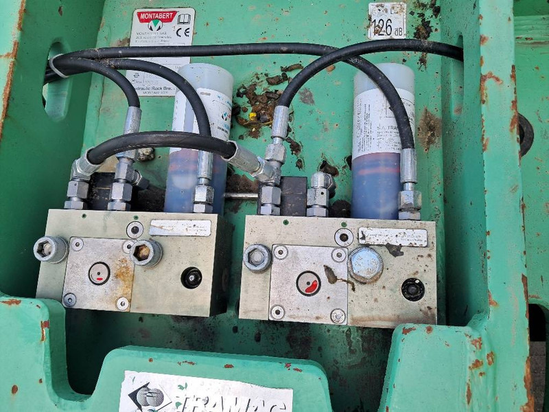 MONTABERT BRV7000 - Hydraulické kladivo pre Stavebné stroje: obrázok 5 MONTABERT BRV7000 - Hydraulické kladivo pre Stavebné stroje: obrázok 5