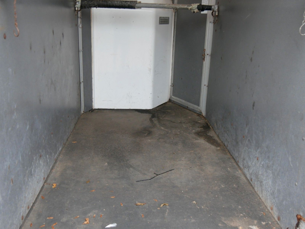 Blomert 1,5 Pferde mit Sattelkammer - Príves na přepravu zvířat: obrázok 4 Blomert 1,5 Pferde mit Sattelkammer - Príves na přepravu zvířat: obrázok 4