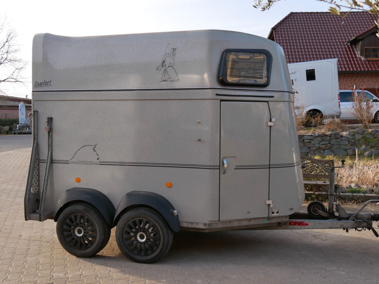 Böckmann Comfort Aluboden - Príves na prepravu koní: obrázok 1 Böckmann Comfort Aluboden - Príves na prepravu koní: obrázok 1