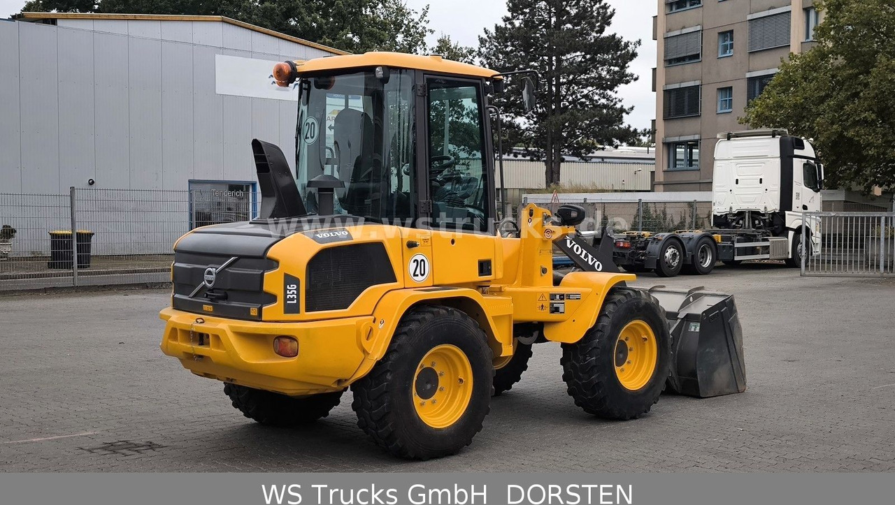 Volvo Radlader L 35 G - Kolesový nakladač: obrázok 4 Volvo Radlader L 35 G - Kolesový nakladač: obrázok 4