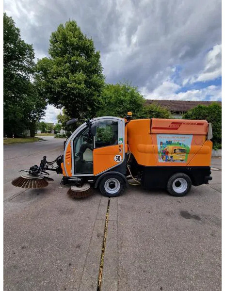 Bucher Kehrmaschine BUCHER-GUYER Kehrmaschine EG 4.500 kg Diesel Topzustand - Priemyselný zametací stroj: obrázok 1 Bucher Kehrmaschine BUCHER-GUYER Kehrmaschine EG 4.500 kg Diesel Topzustand - Priemyselný zametací stroj: obrázok 1