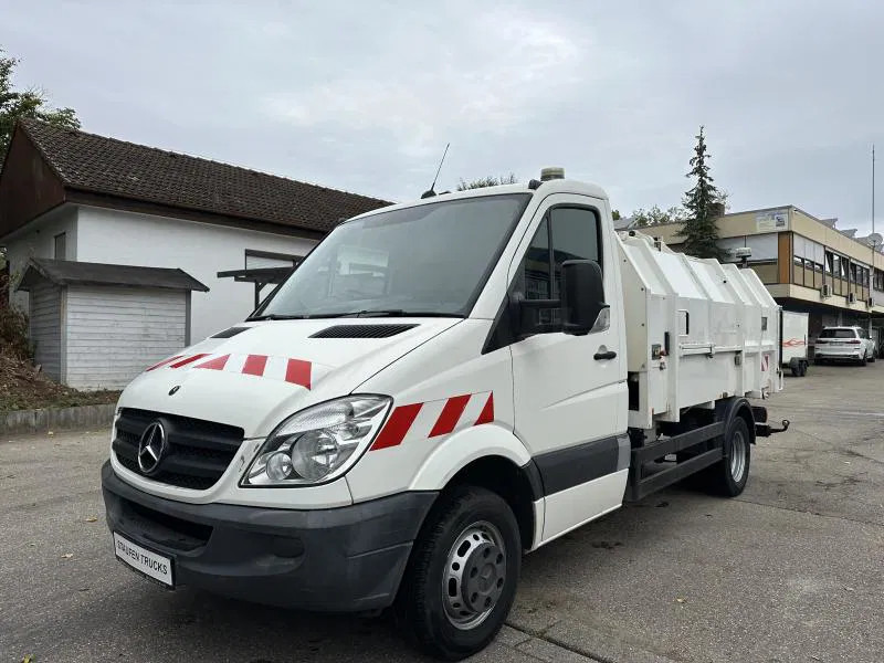 Mercedes-Benz 515 CDI Müllpresswagen Seitenlader Klima - Auto na odvoz odpadu: obrázok 2 Mercedes-Benz 515 CDI Müllpresswagen Seitenlader Klima - Auto na odvoz odpadu: obrázok 2