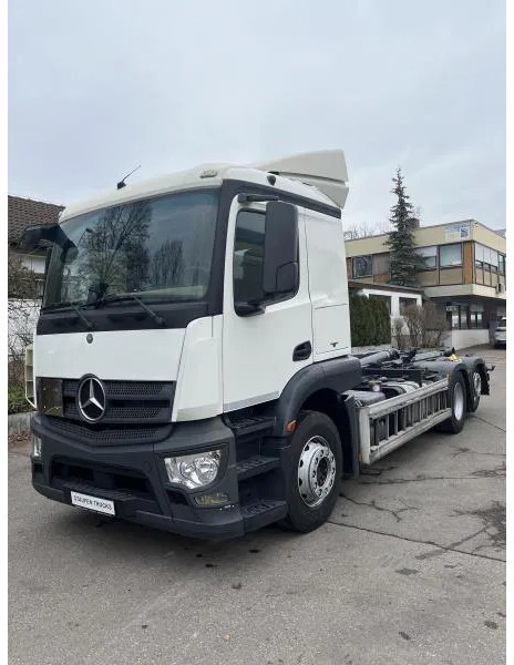 Mercedes-Benz Actros 2543 BL 6x2 MEILLER Abroller TÜV NEU! - Hákový nosič kontajnerov: obrázok 1 Mercedes-Benz Actros 2543 BL 6x2 MEILLER Abroller TÜV NEU! - Hákový nosič kontajnerov: obrázok 1