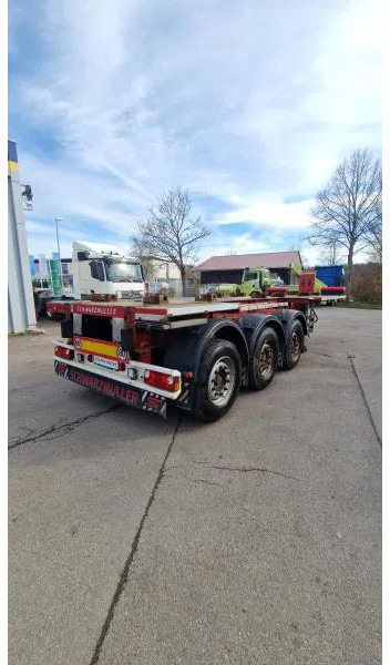 Schwarzmüller kurzes 3- Achs Chassis ADR für Chemie Spezialbehäl kurzes 3- Achs Chassis ADR für Chemie Spezialbehälter - Náves preprava kontajnerov/ Výmenná nadstavba: obrázok 4 Schwarzmüller kurzes 3- Achs Chassis ADR für Chemie Spezialbehäl kurzes 3- Achs Chassis ADR für Chemie Spezialbehälter - Náves preprava kontajnerov/ Výmenná nadstavba: obrázok 4