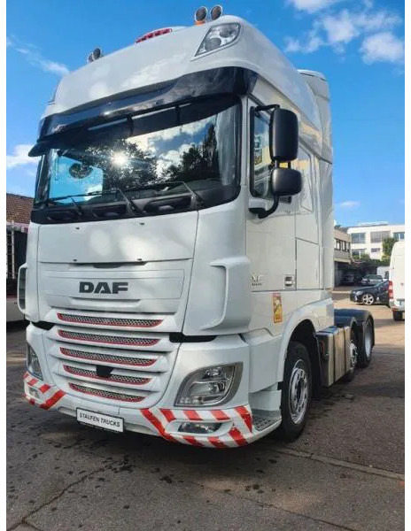 DAF XF 106.510 FT 6x2/4 SSC 3-Achser MEGA E6 - Ťahač: obrázok 1 DAF XF 106.510 FT 6x2/4 SSC 3-Achser MEGA E6 - Ťahač: obrázok 1