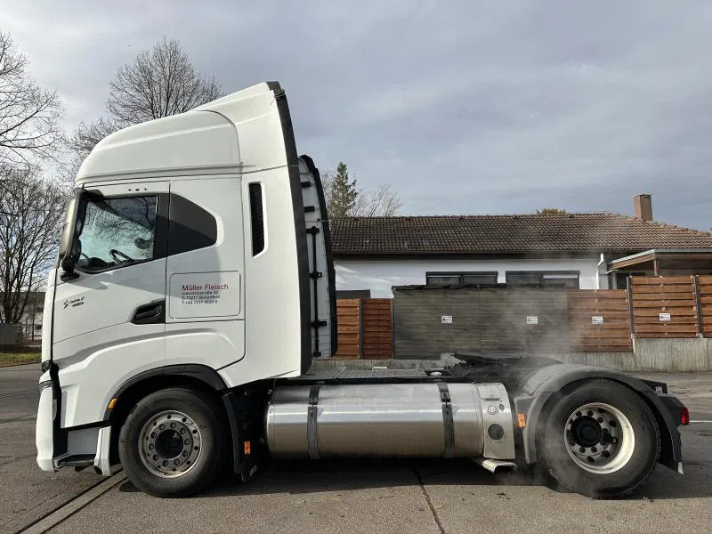 Iveco Stralis S-Way*460*LNG*Retarder*2 Tanks - Ťahač: obrázok 2 Iveco Stralis S-Way*460*LNG*Retarder*2 Tanks - Ťahač: obrázok 2