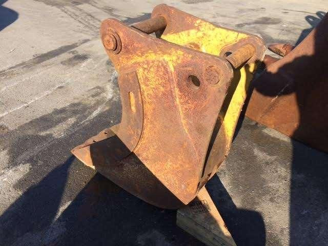 CATERPILLAR 290mm - Type Tractopelle - Lyžica pre rýpadlo: obrázok 3 CATERPILLAR 290mm - Type Tractopelle - Lyžica pre rýpadlo: obrázok 3