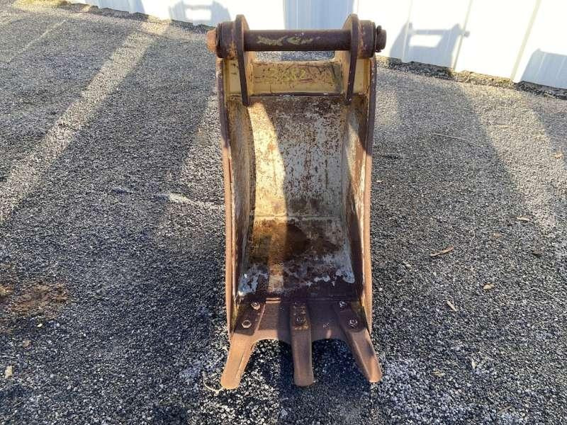 CATERPILLAR 420mm - Lyžica pre rýpadlo: obrázok 3 CATERPILLAR 420mm - Lyžica pre rýpadlo: obrázok 3