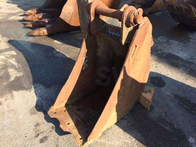 CATERPILLAR 430mm - Type Tractopelle - Lyžica pre rýpadlo: obrázok 1 CATERPILLAR 430mm - Type Tractopelle - Lyžica pre rýpadlo: obrázok 1