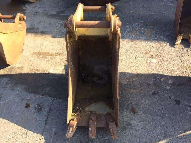 CATERPILLAR 430mm - type tractopelle - Lyžica pre rýpadlo: obrázok 3 CATERPILLAR 430mm - type tractopelle - Lyžica pre rýpadlo: obrázok 3