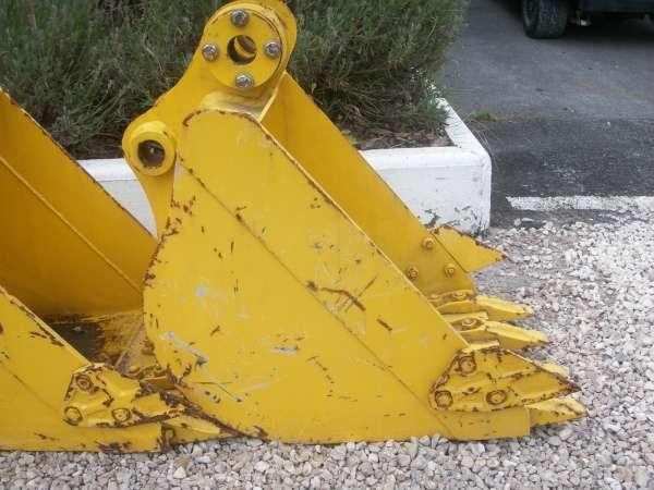 HYUNDAI R28-7 - 450MM - Lyžica pre rýpadlo: obrázok 2 HYUNDAI R28-7 - 450MM - Lyžica pre rýpadlo: obrázok 2