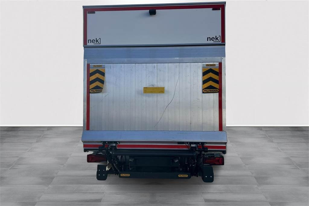 Mitsubishi FUSO 9C18 M-Bat 4x2 - Izotermický nákladní automobil: obrázok 4 Mitsubishi FUSO 9C18 M-Bat 4x2 - Izotermický nákladní automobil: obrázok 4