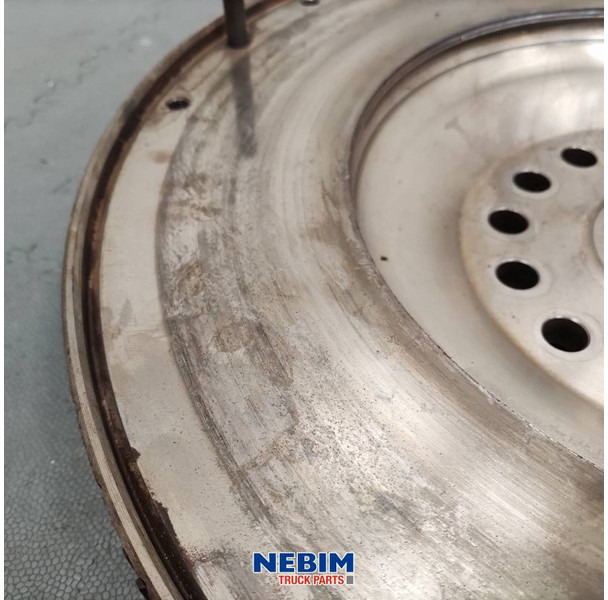 Volvo Volvo - 21630898 - Vliegwiel FH4 / FM4 - Náhradný diel pre Nákladné auto: obrázok 2 Volvo Volvo - 21630898 - Vliegwiel FH4 / FM4 - Náhradný diel pre Nákladné auto: obrázok 2