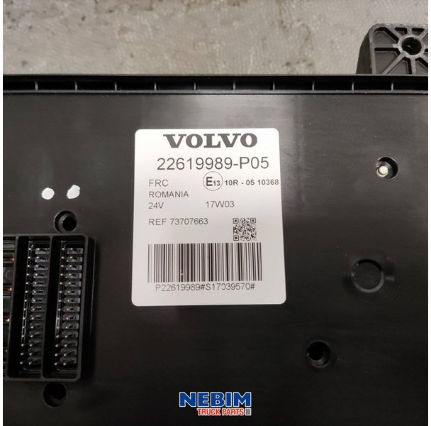 Volvo Volvo - 22619989 - Zekering- en relaiscentrum - Náhradný diel pre Nákladné auto: obrázok 3 Volvo Volvo - 22619989 - Zekering- en relaiscentrum - Náhradný diel pre Nákladné auto: obrázok 3