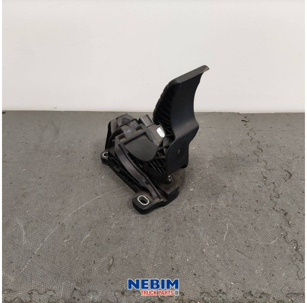 Volvo Volvo - 84416421 - Gaspedaal FH4 - Náhradný diel pre Nákladné auto: obrázok 2 Volvo Volvo - 84416421 - Gaspedaal FH4 - Náhradný diel pre Nákladné auto: obrázok 2