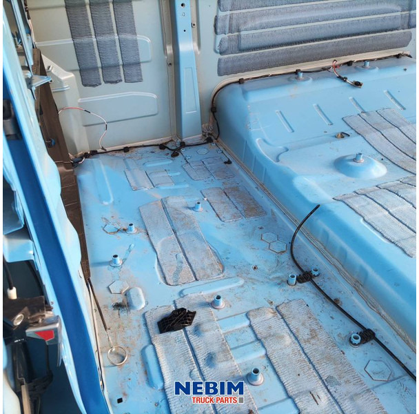 Náhradný diel pre Nákladné auto Volvo Volvo - 85154142 - Cabine FH4 CABH215: obrázok 11 Náhradný diel pre Nákladné auto Volvo Volvo - 85154142 - Cabine FH4 CABH215: obrázok 11