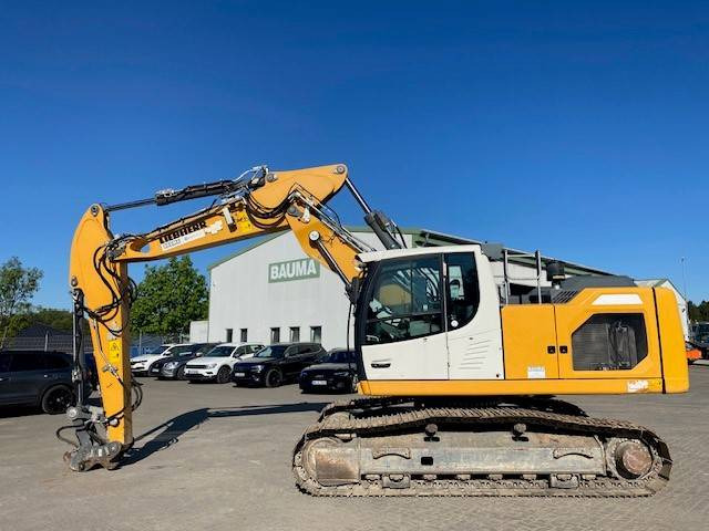 Liebherr R 922 LC (G8) MIETE / RENTAL (12001992) - Pásové rýpadlo: obrázok 2 Liebherr R 922 LC (G8) MIETE / RENTAL (12001992) - Pásové rýpadlo: obrázok 2